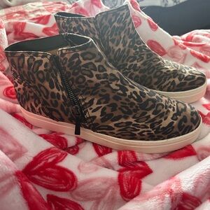 Naturalizer Women Miranda Ankle Booties sneakers Size US 11 Cheetah Leopard